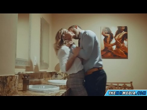 ❤️ Ke hoʻowalewale ʻia ʻoe e kahi blonde busty i kahi lumi hoʻomaha ākea Porno vk ma porn haw.niceporn-tv.ru ❌️